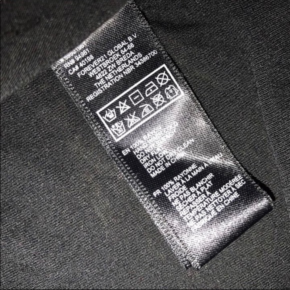 Forever 21 t-shirt - Picture 5 of 5